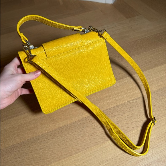 Yellow Italian leather purse/crossbody bag - Picture 2 of 6